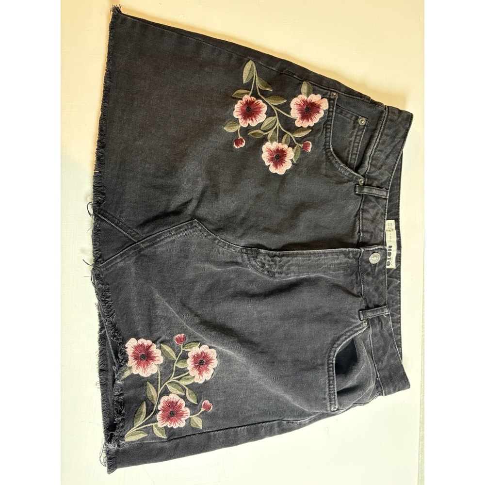 Topshop Moto Black Embroidered Denim Mini Skirt Womens Size 14 Floral Raw Hem